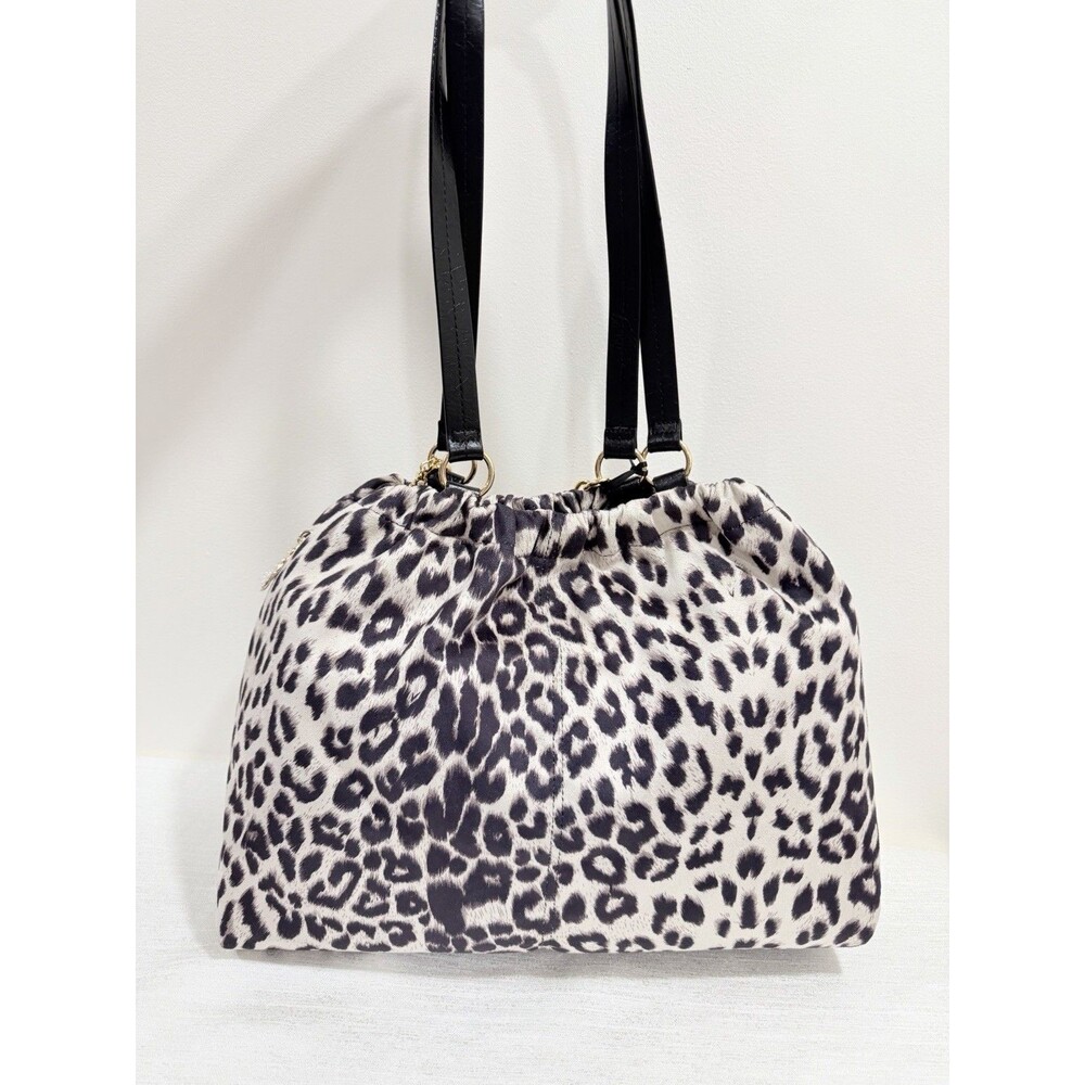 Juicy Couture Fashionable Juicy Tote Bag In Snow Leopard W/Chain Charm VIRAL NEW - Picture 6 of 8